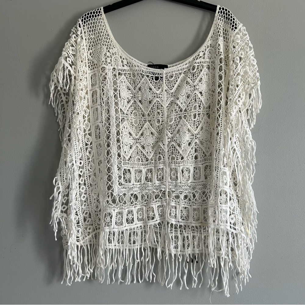 Size XS white summer beach /vacation top